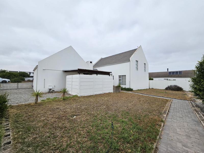 2 Bedroom Property for Sale in Golden Mile Western Cape